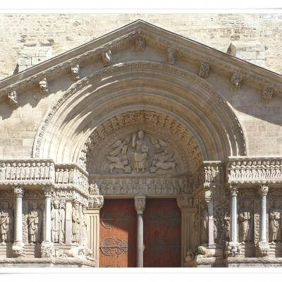Arles iglesia de saint trophime